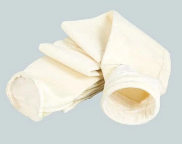 Saco filtro de acrílico com alta precisão de filtração, baixa resistência operacional e forte adaptabilidade ambiental para remoção de poeira industrial